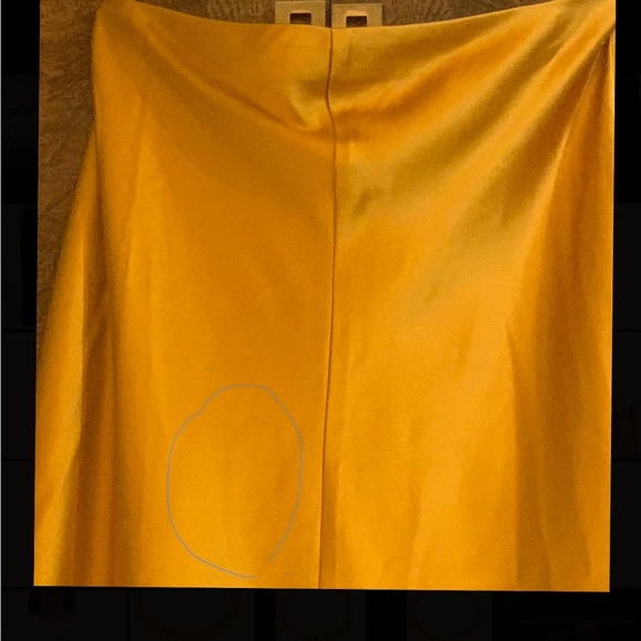 DRA Long Skirt With Slit Up Front - Picture 3 of 8